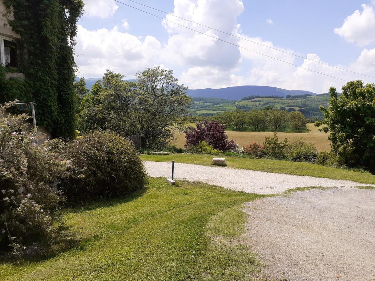 Okami Du Vercors Saint-Laurent-en-Royans Buitenkant foto